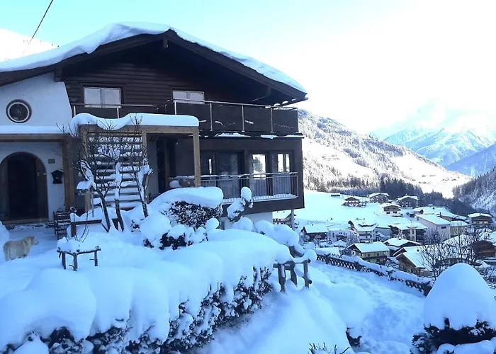 アパート Berghaeusl トゥクス