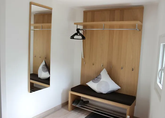 Berghaeusl * トゥクス